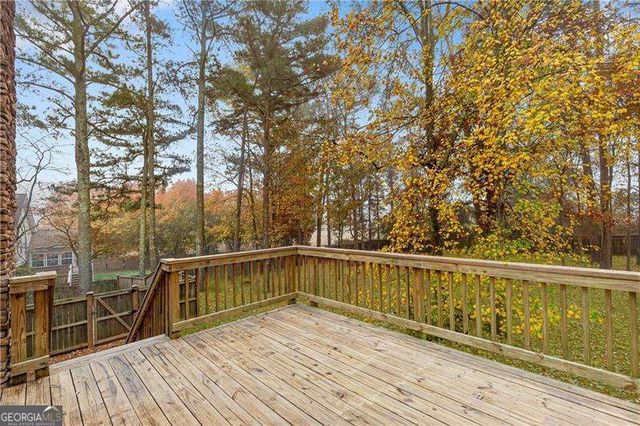 5907 Seven Oaks Drive, Powder Springs, GA 30127