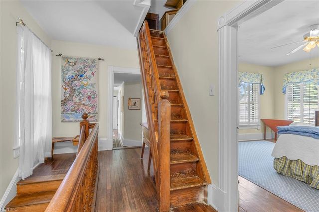 334 E Pembroke AVE, Hampton, VA 23669