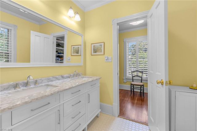 334 E Pembroke AVE, Hampton, VA 23669