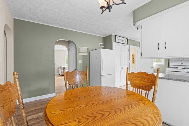 423 E HARRISON STREET, Appleton, WI 54915