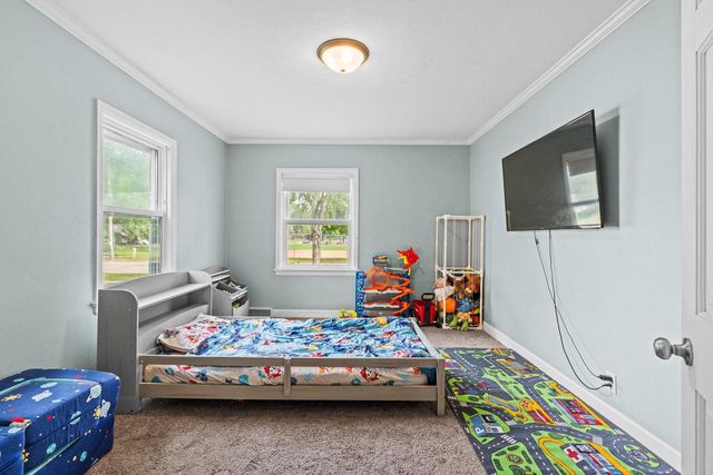 423 E HARRISON STREET, Appleton, WI 54915