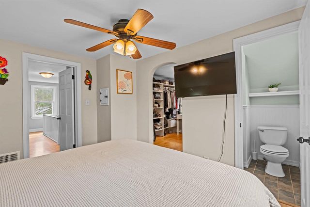 423 E HARRISON STREET, Appleton, WI 54915