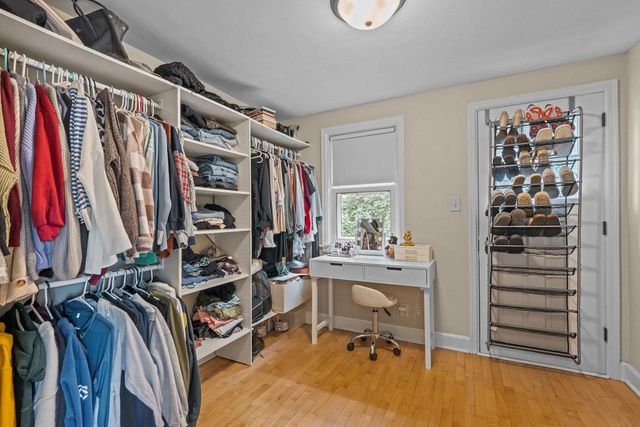 423 E HARRISON STREET, Appleton, WI 54915