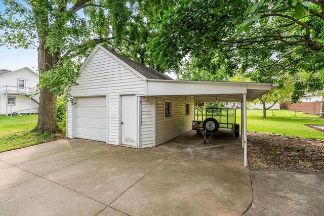 423 E HARRISON STREET, Appleton, WI 54915