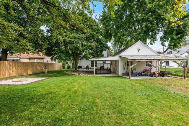 423 E HARRISON STREET, Appleton, WI 54915
