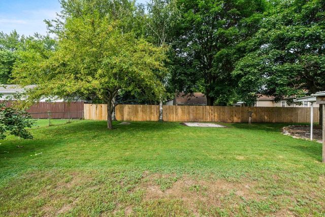 423 E HARRISON STREET, Appleton, WI 54915