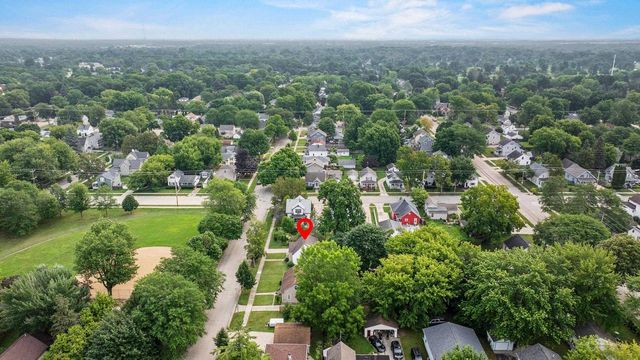 423 E HARRISON STREET, Appleton, WI 54915