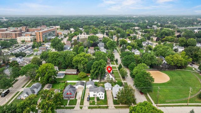 423 E HARRISON STREET, Appleton, WI 54915