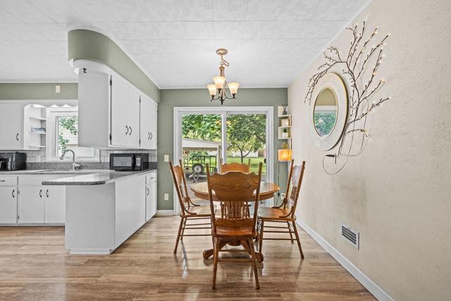 423 E HARRISON STREET, Appleton, WI 54915