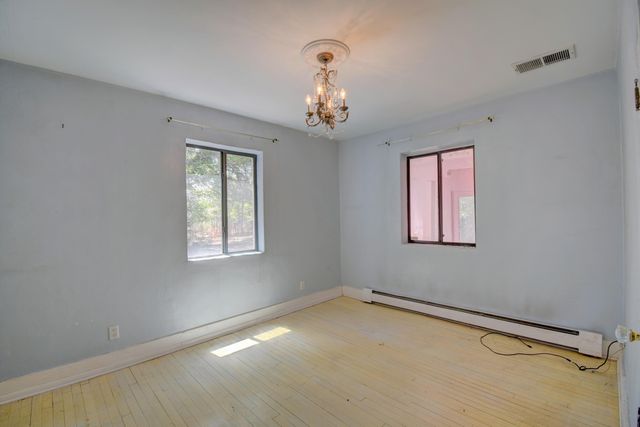 2440 Campbell Road NW, Albuquerque, NM 87104