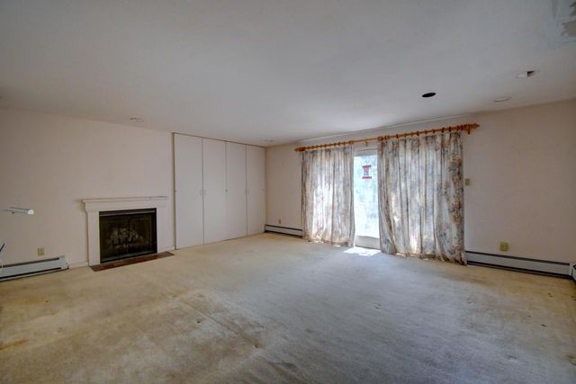 2440 Campbell Road NW, Albuquerque, NM 87104