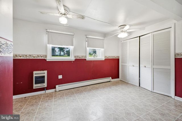 204 NINTH AVE, Luray, VA 22835