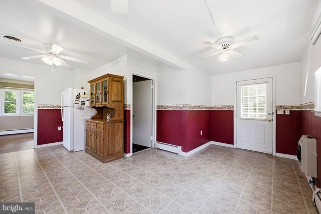 204 NINTH AVE, Luray, VA 22835