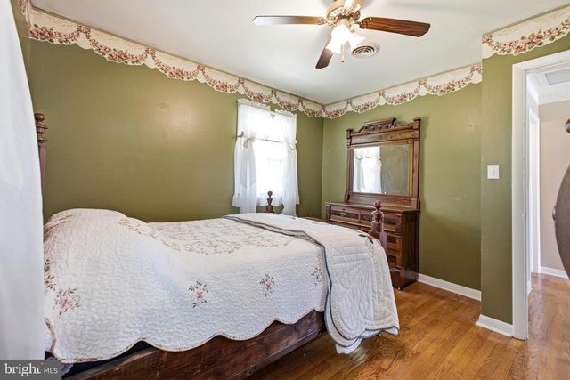204 NINTH AVE, Luray, VA 22835
