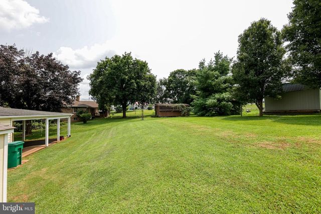 204 NINTH AVE, Luray, VA 22835