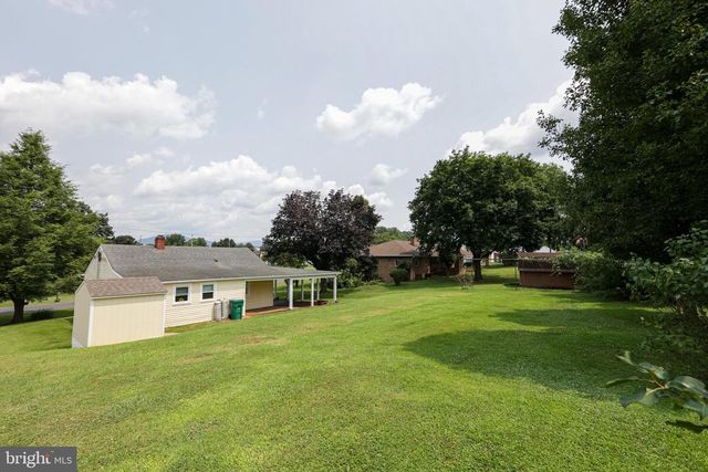 204 NINTH AVE, Luray, VA 22835
