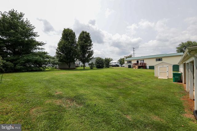 204 NINTH AVE, Luray, VA 22835
