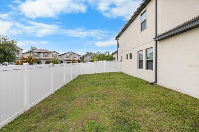 2824 NOBLE CROW DRIVE, Kissimmee, FL 34744
