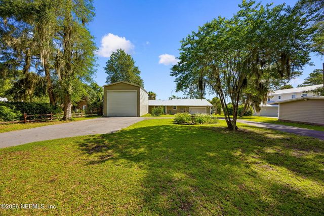97145 BLACKBEARDS Way, Yulee, FL 32097