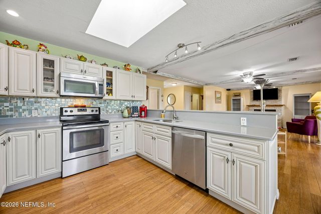 97145 BLACKBEARDS Way, Yulee, FL 32097