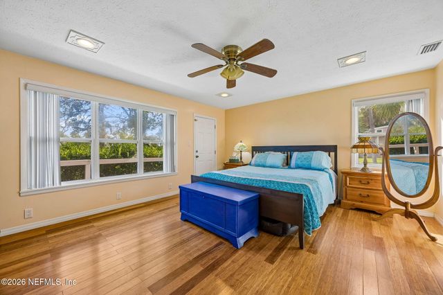 97145 BLACKBEARDS Way, Yulee, FL 32097