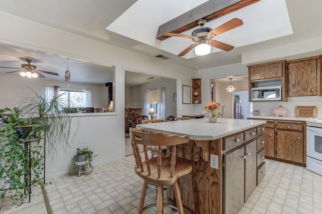 2854 Illinois Avenue, Corning, CA 96021