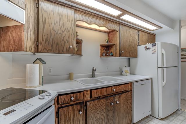 2854 Illinois Avenue, Corning, CA 96021