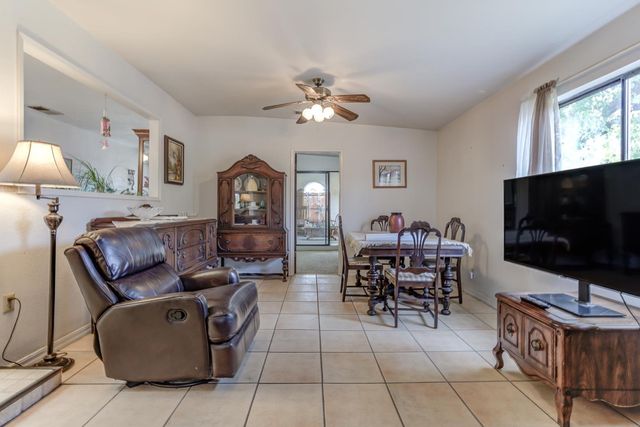 2854 Illinois Avenue, Corning, CA 96021