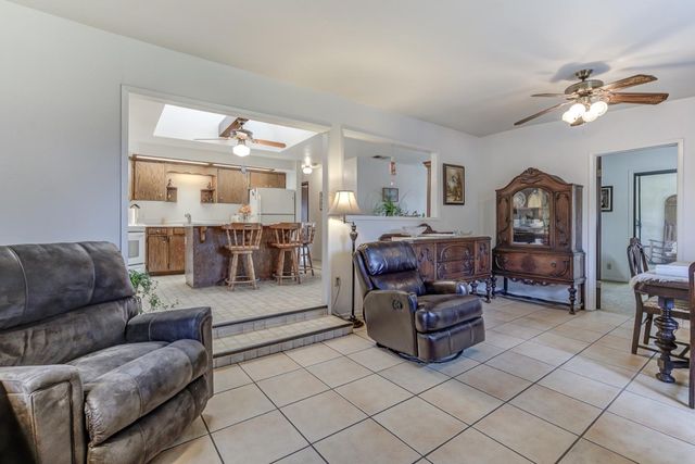 2854 Illinois Avenue, Corning, CA 96021