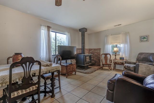 2854 Illinois Avenue, Corning, CA 96021