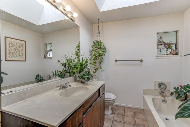 2854 Illinois Avenue, Corning, CA 96021