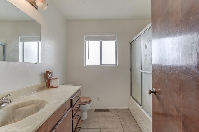 2854 Illinois Avenue, Corning, CA 96021