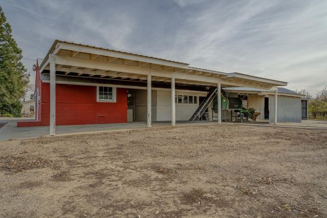 2854 Illinois Avenue, Corning, CA 96021
