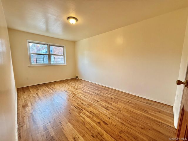 1958 Burke Avenue FL 2, Bronx, NY 10469