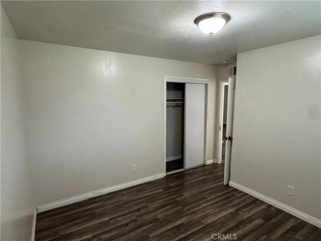 1600 W Robin Drive, Visalia, CA 93291