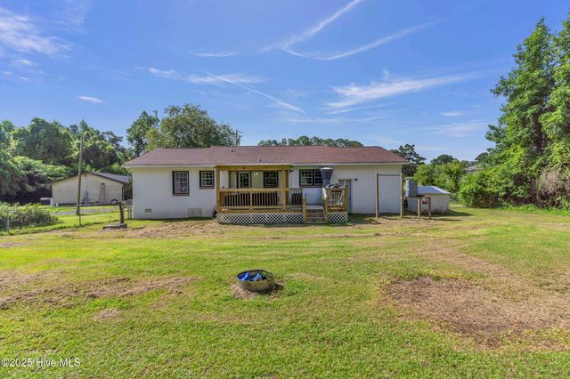 117 Linda Drive, Jacksonville, NC 28546