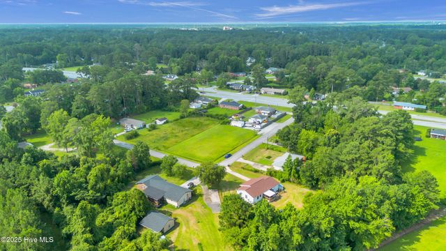 117 Linda Drive, Jacksonville, NC 28546