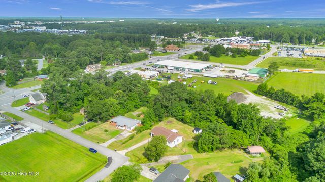 117 Linda Drive, Jacksonville, NC 28546