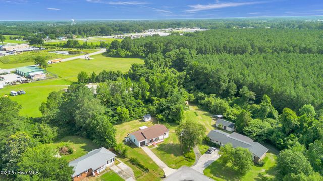 117 Linda Drive, Jacksonville, NC 28546