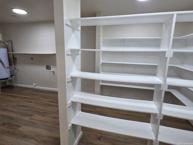 8002 CHESTNUT CAPE DR, Converse, TX 78109