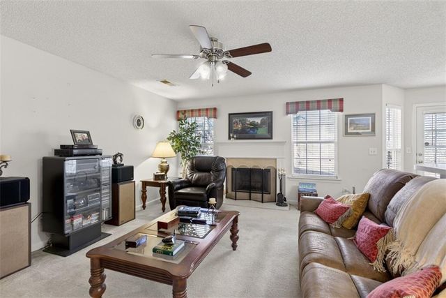 284 Cottonwood Creek Circle, Canton, GA 30114