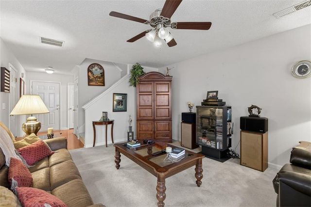 284 Cottonwood Creek Circle, Canton, GA 30114