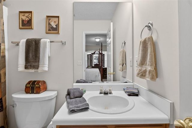 284 Cottonwood Creek Circle, Canton, GA 30114