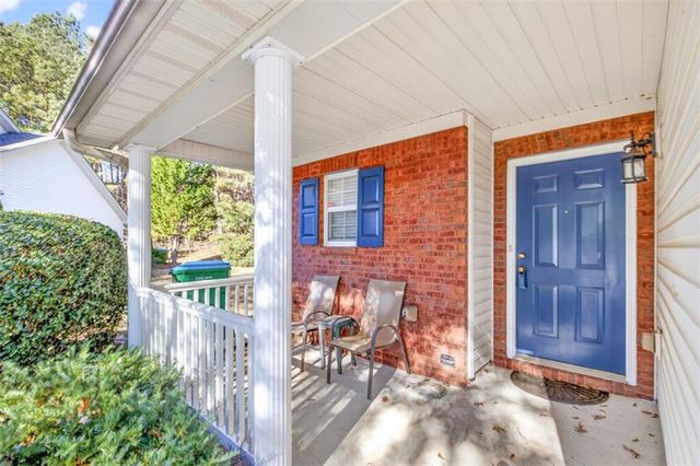 284 Cottonwood Creek Circle, Canton, GA 30114