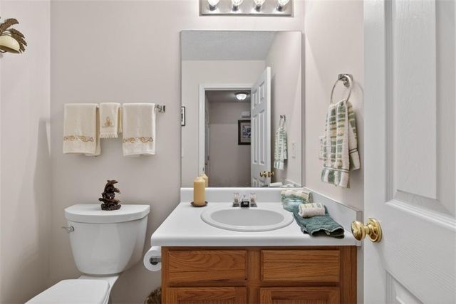 284 Cottonwood Creek Circle, Canton, GA 30114