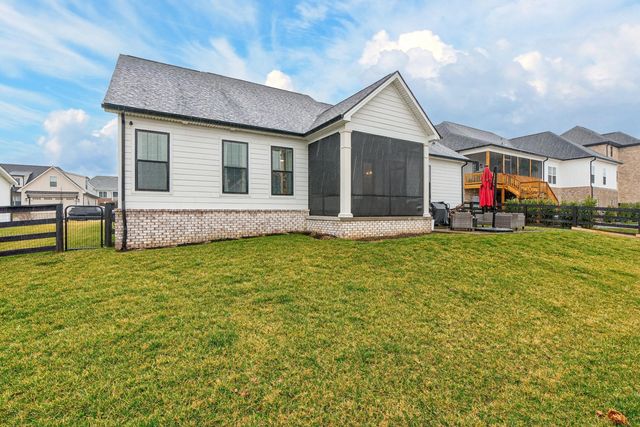 485 Mission Drive, Versailles, KY 40383