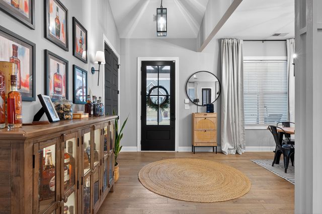 485 Mission Drive, Versailles, KY 40383