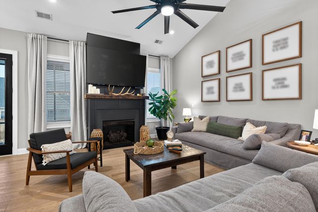 485 Mission Drive, Versailles, KY 40383