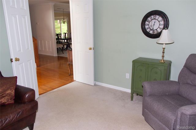 7781 Partridge Hill Drive, Hamburg Township, MI 48116