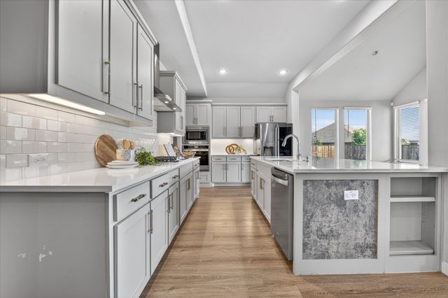 9917 Clover Forest Court, Frisco, TX 75035